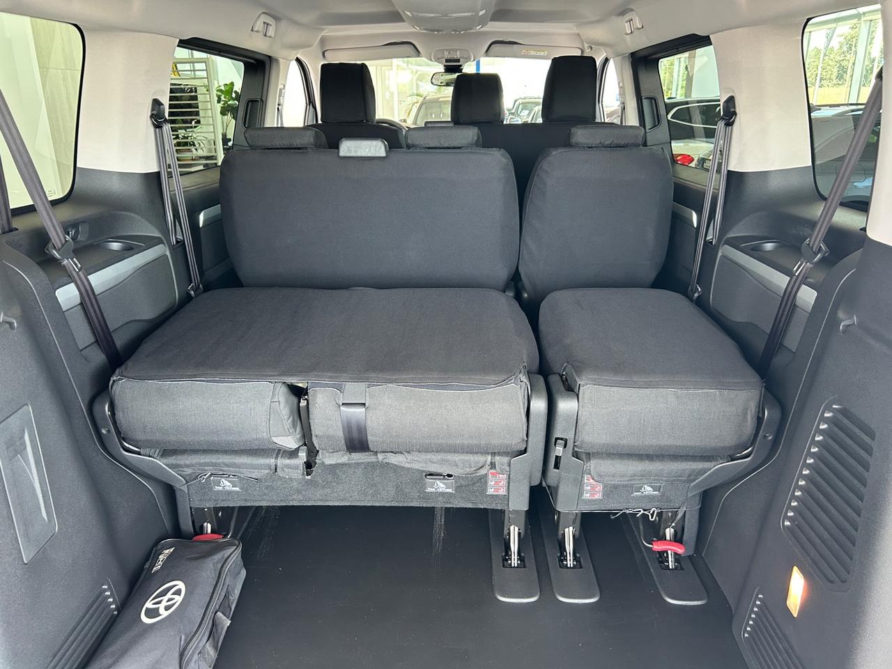 Toyota Proace Verso 2.0D 144 CV L1 Medium D Executive 9 posti