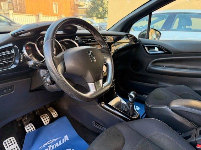 DS AUTOMOBILES DS 3 BlueHDi 100 Performance Line
