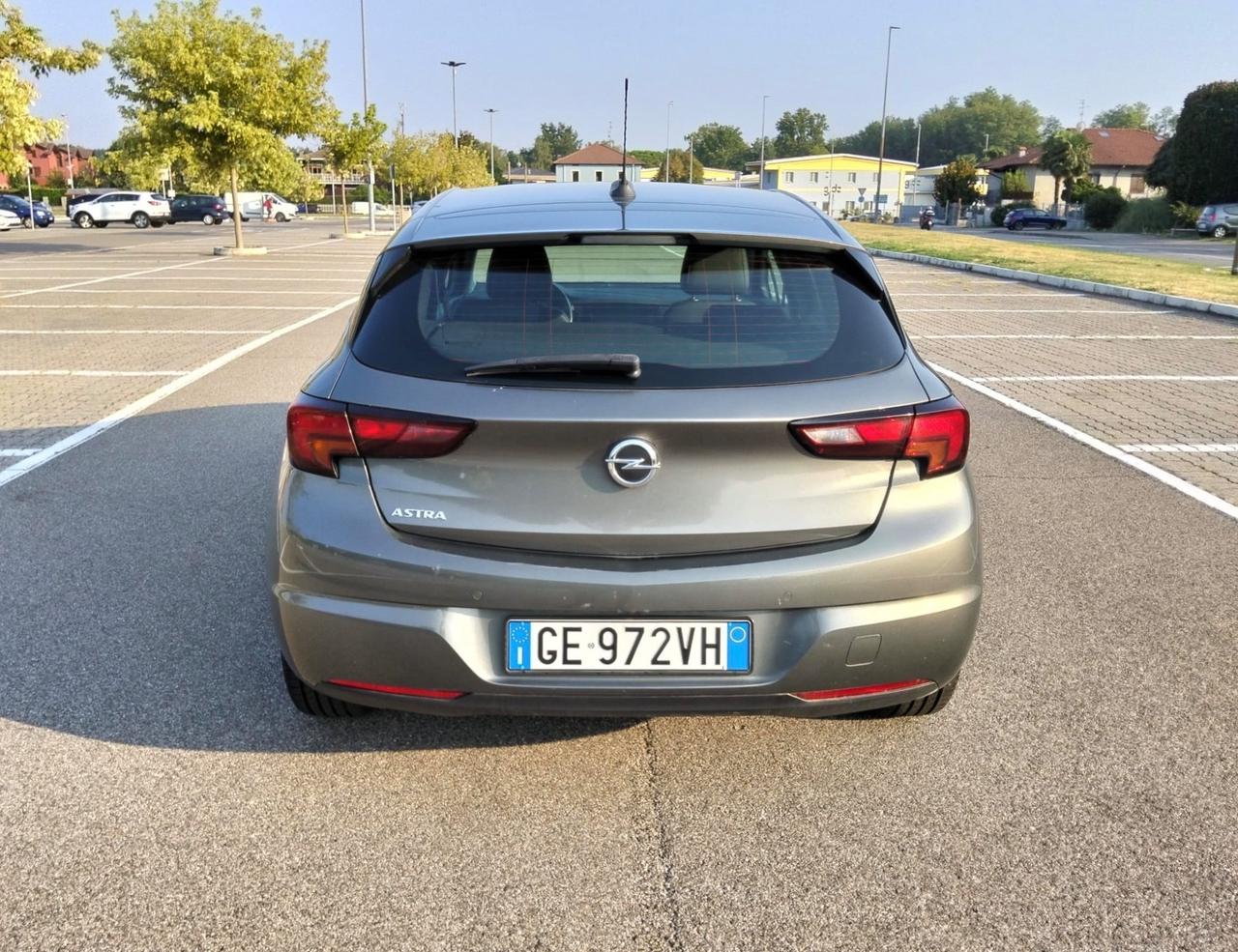 Opel Astra 1.2 Turbo 110 CV S&S 5P*Pelle*Navi*Full