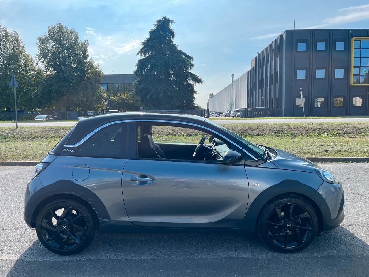 Opel Adam 1.2 70 CV