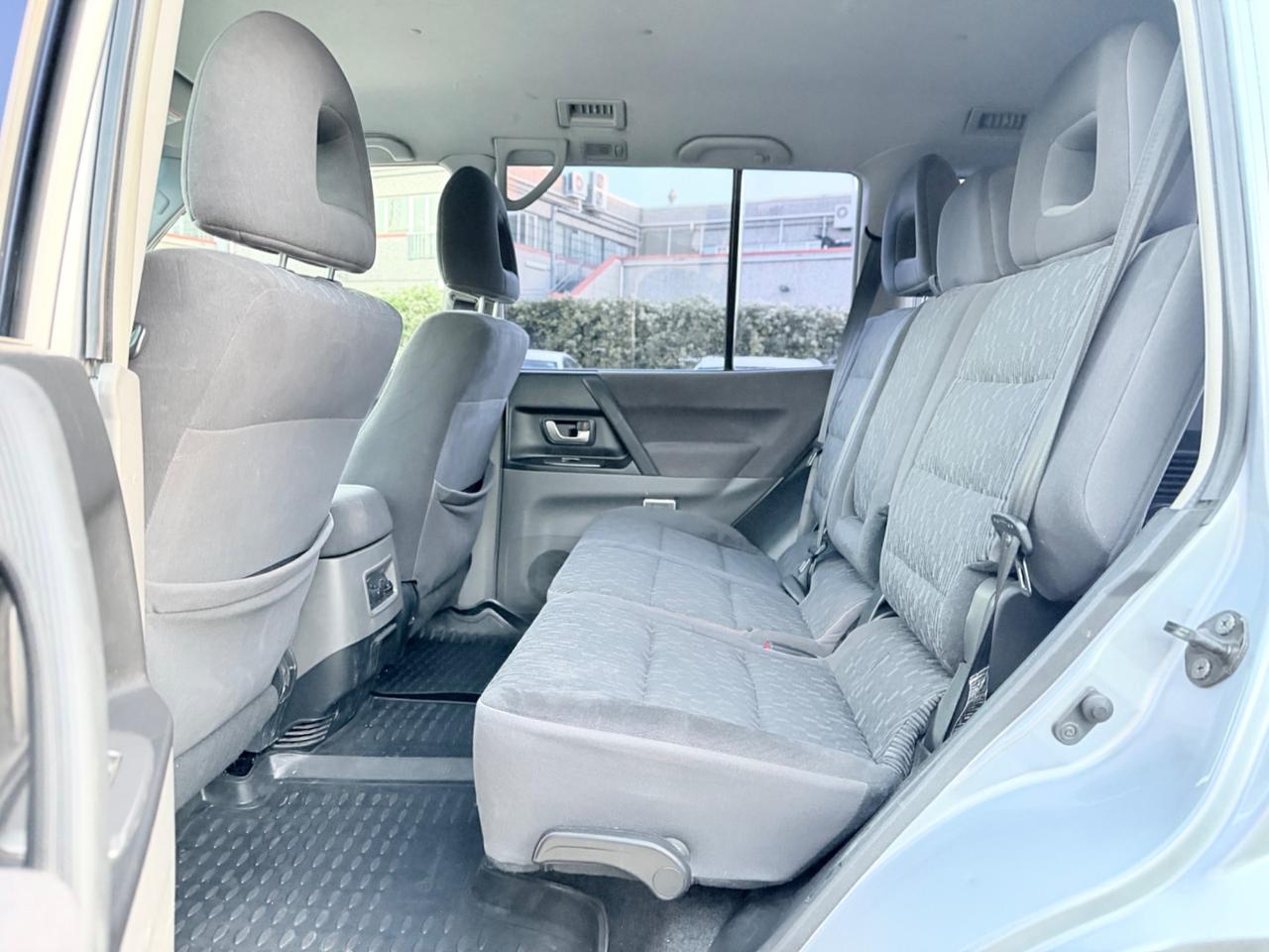 Mitsubishi Pajero 3.2 Diesel 160cv 4X4 7 posti 2007 automatico