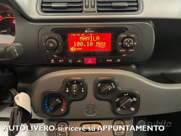 FIAT Panda 1.2 Lounge 69CV-EURO6-PDC-5PTI-CLIMA