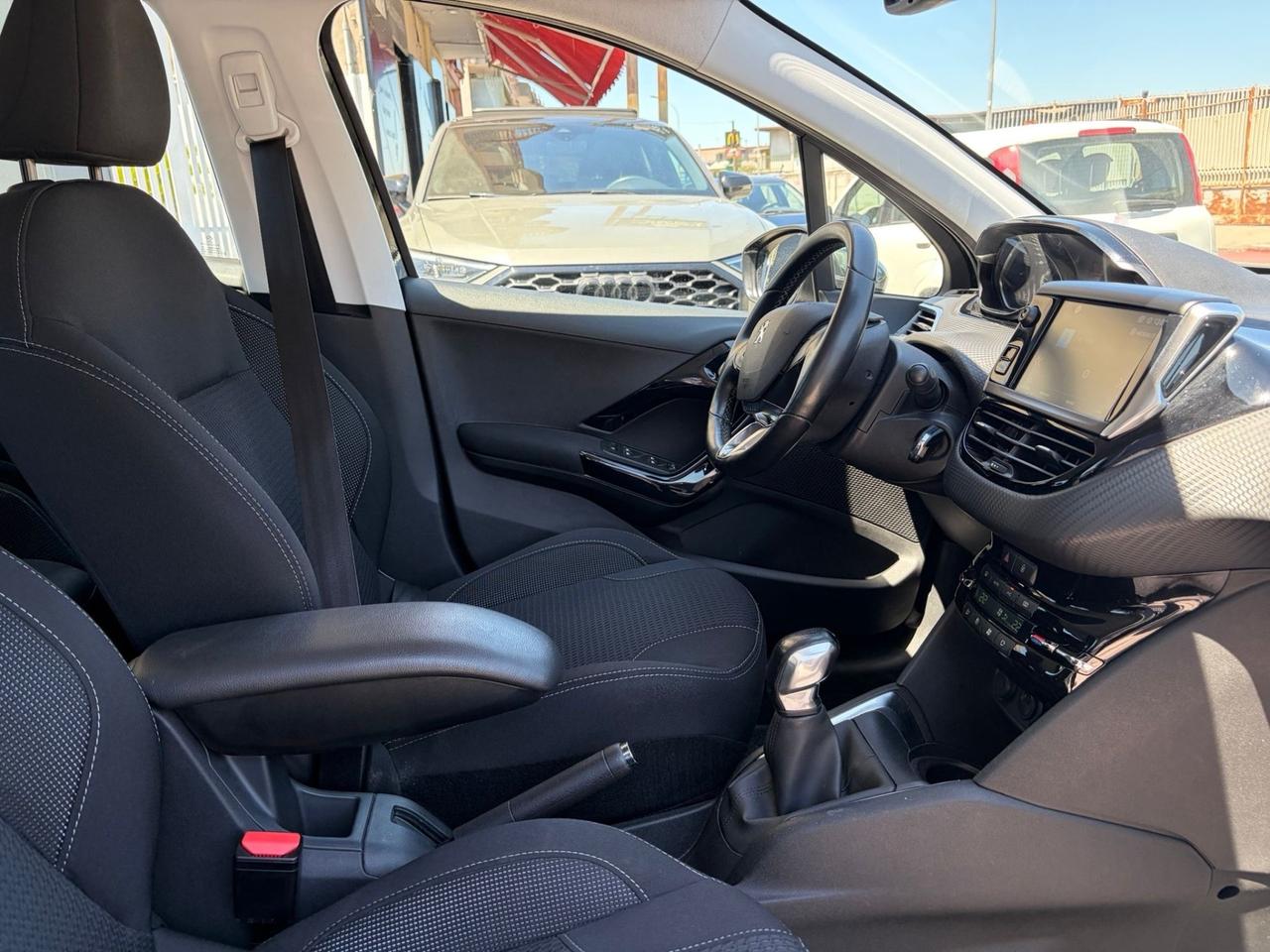 Peugeot 208 BlueHDi 100 S&S 5 porte Allure
