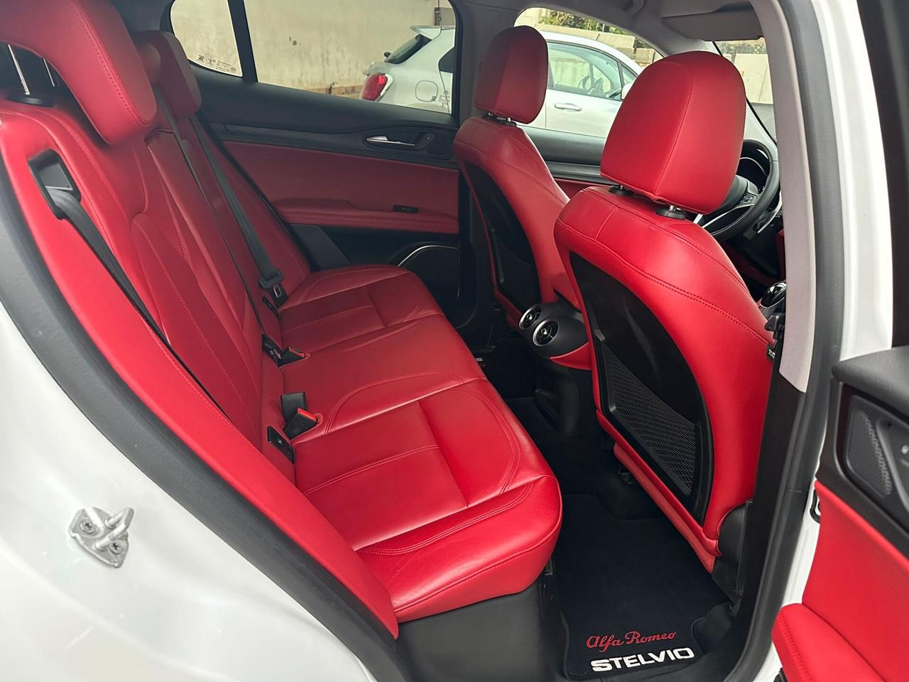 Alfa Romeo Stelvio 2.2 Turbodiesel Super 160cv- 2020