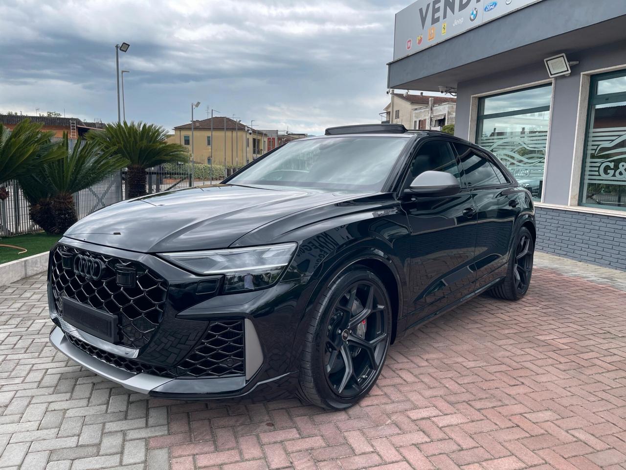 Audi RSQ8 ACCONTO €55.300 NOLEGGIO/RISCATTO NOSCORING
