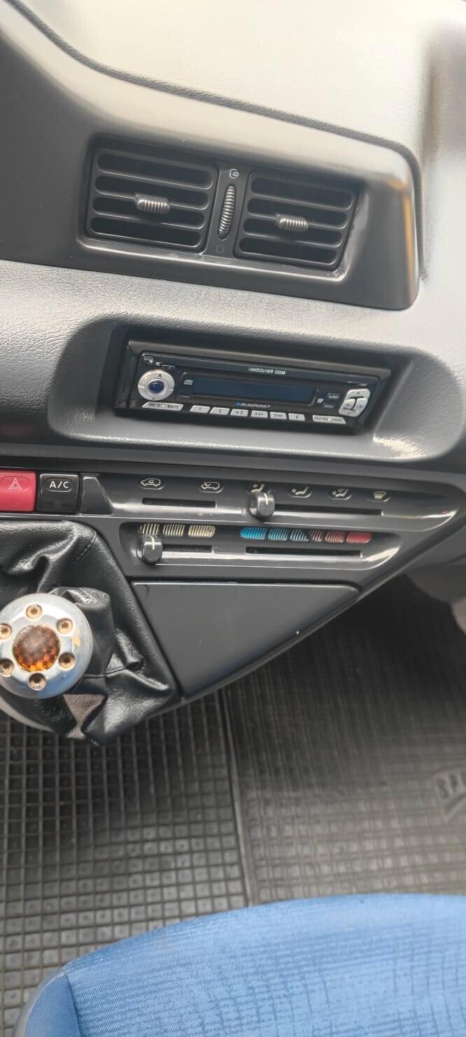 Peugeot Expert 2000 HDI