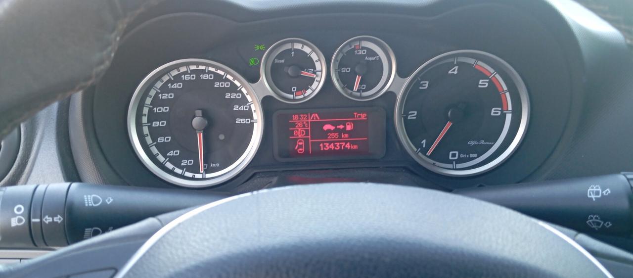 Alfa Romeo MiTo 1.3 JTDm 86 CV Racer-Garanzia-Neopatentati