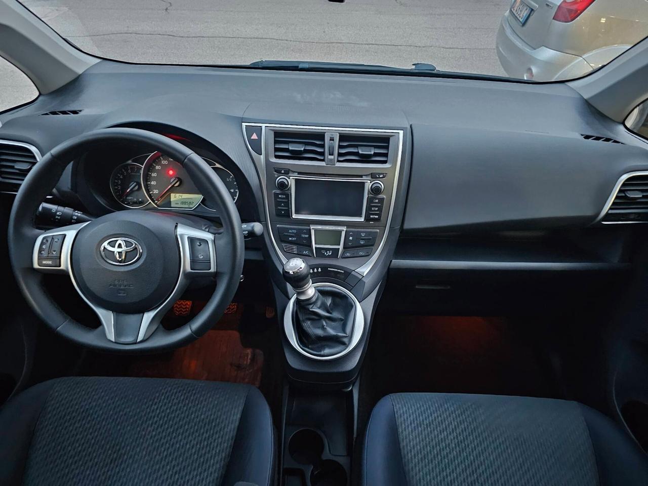 TOYOTA VERSO-S 1.3 VTI 100CV ACTIVE