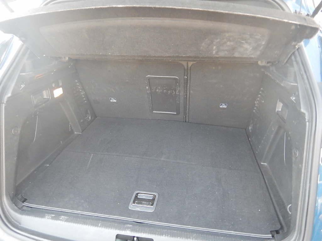 Peugeot 3008 1.6 HYbrid4 Allure Pack 4x4 e-EAT8