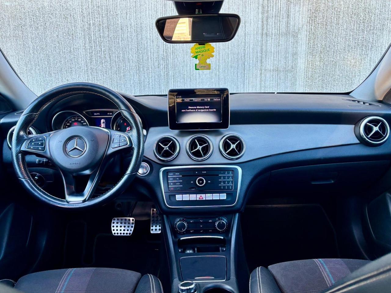 Mercedes-benz CLA 200 CLA 200 d Automatic Sport