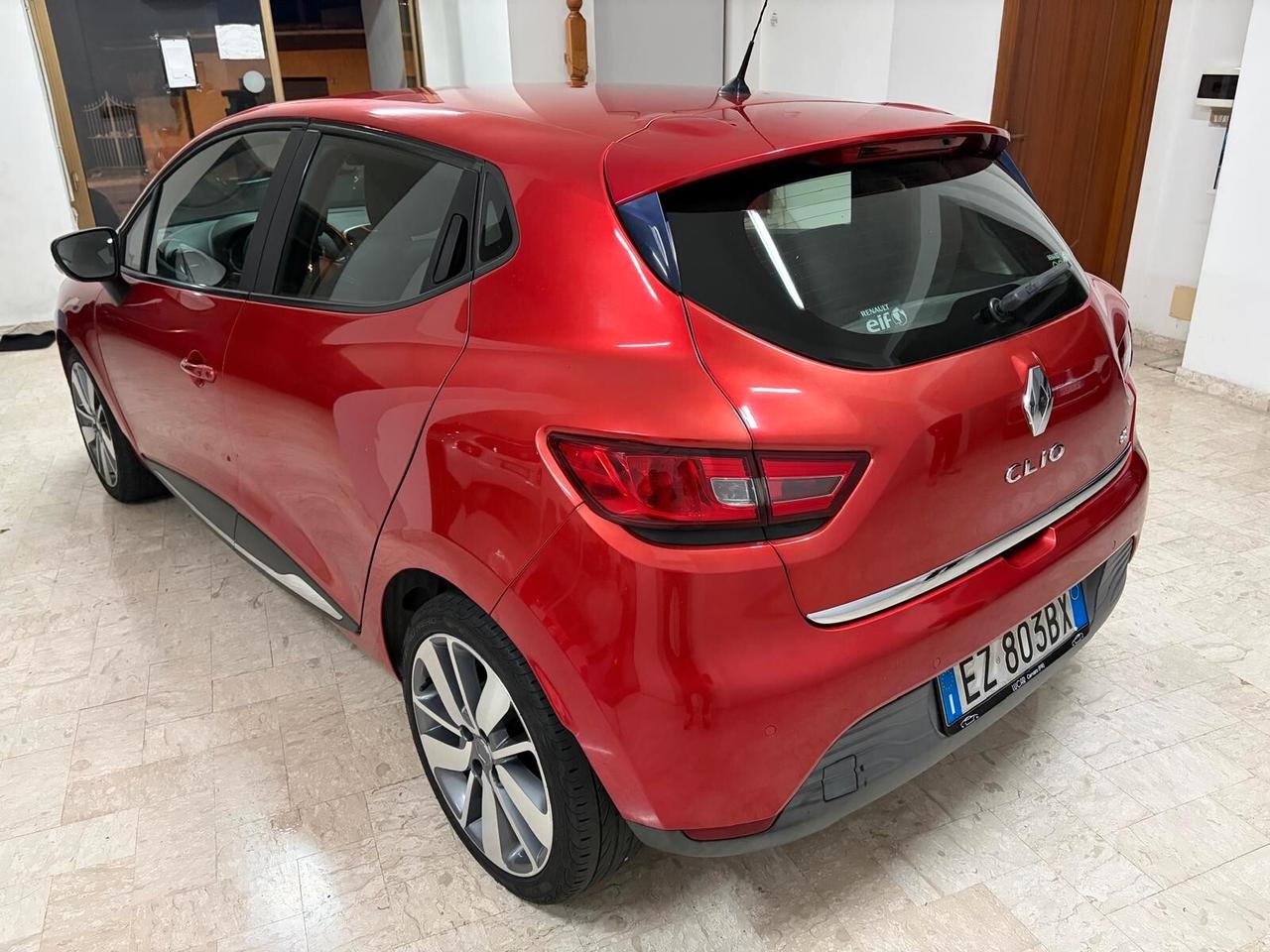 RENAULT CLIO 1.5 DCI S&S 5 PORTE ENERGY