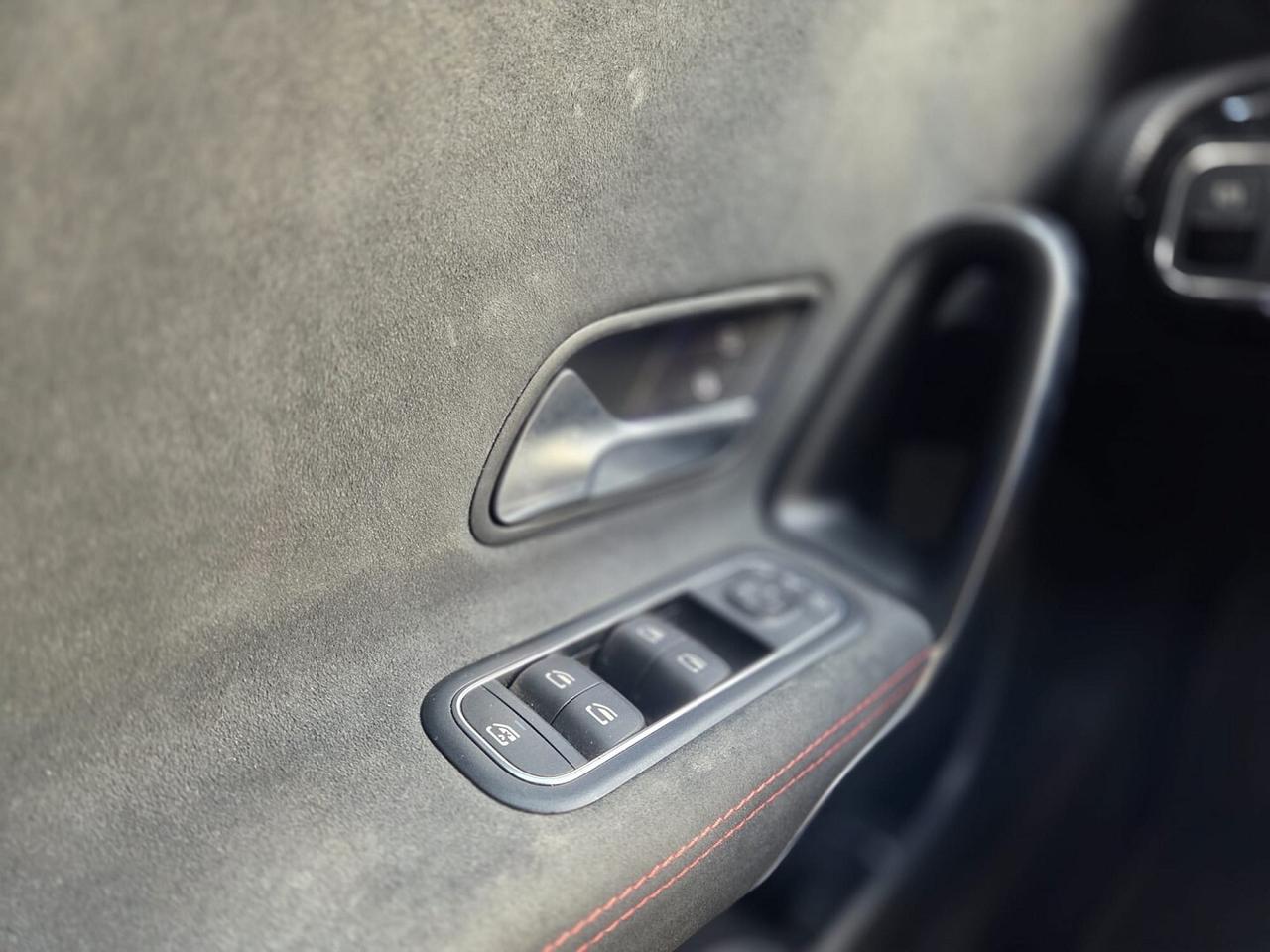 CLASSE A 180 d PREMIUM 2021 AMG solo 60.000Km