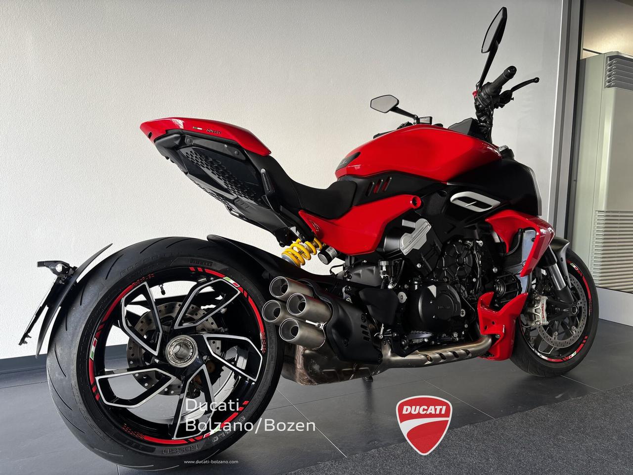 Ducati Diavel V4 - SOLO 9.560 km -