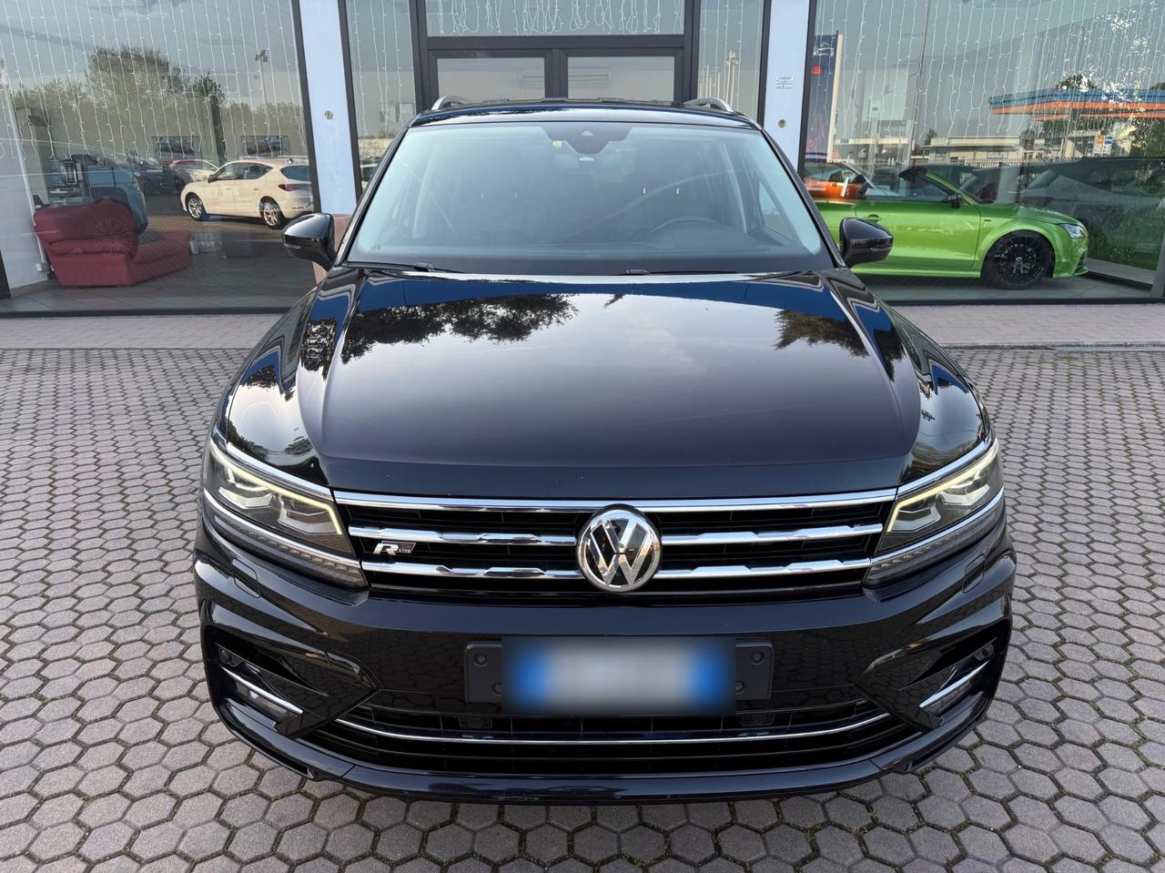 Volkswagen Tiguan Allspace R-LINE 2.0 BiTDI SCR DSG 4MOTION BMT