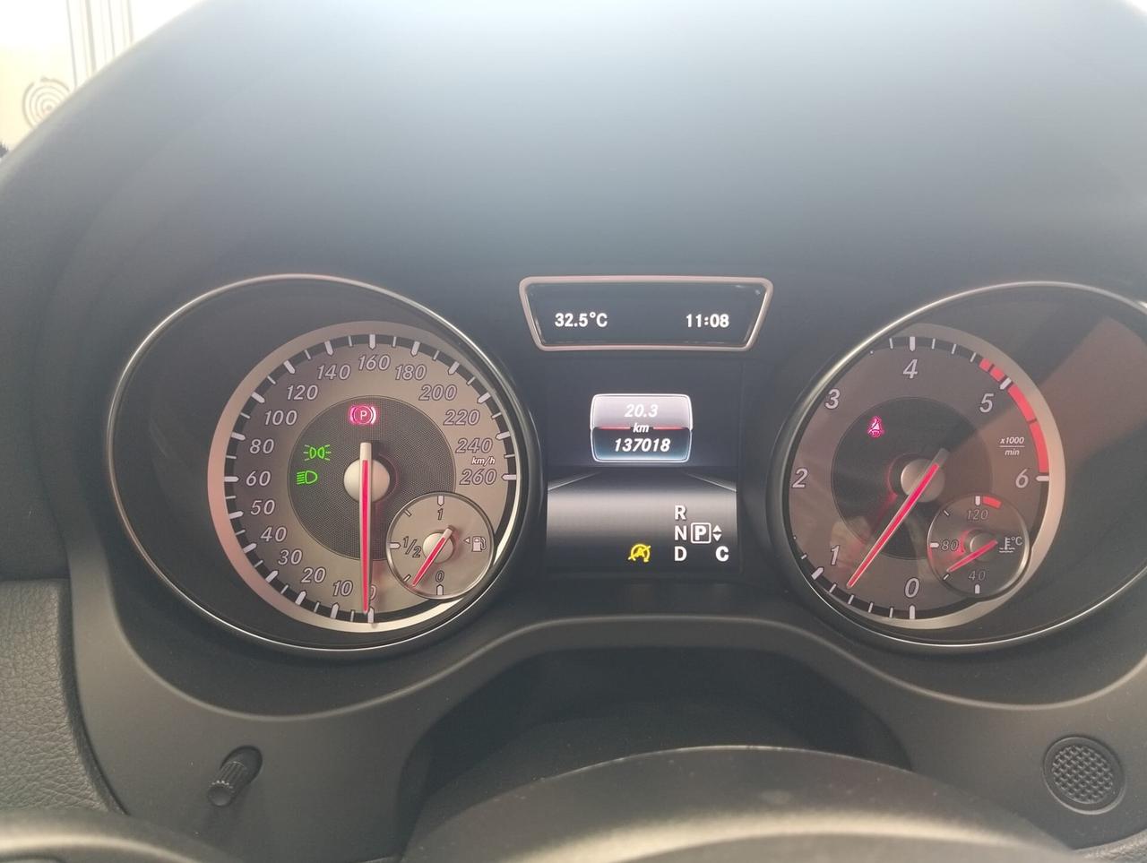 Mercedes-benz CLA 200 d S.W. Automatic Premium AMG