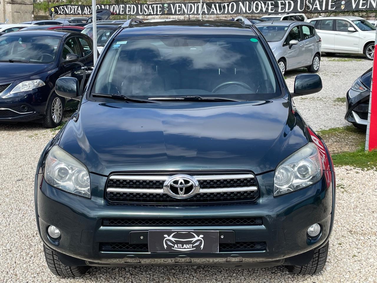 Toyota RAV 4 RAV4 2.2 D-4D 177 CV Luxury