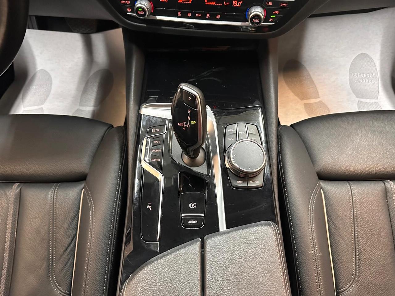 BMW 520 d Touring mhev 48V Luxury auto * IVA ESPOSTA *