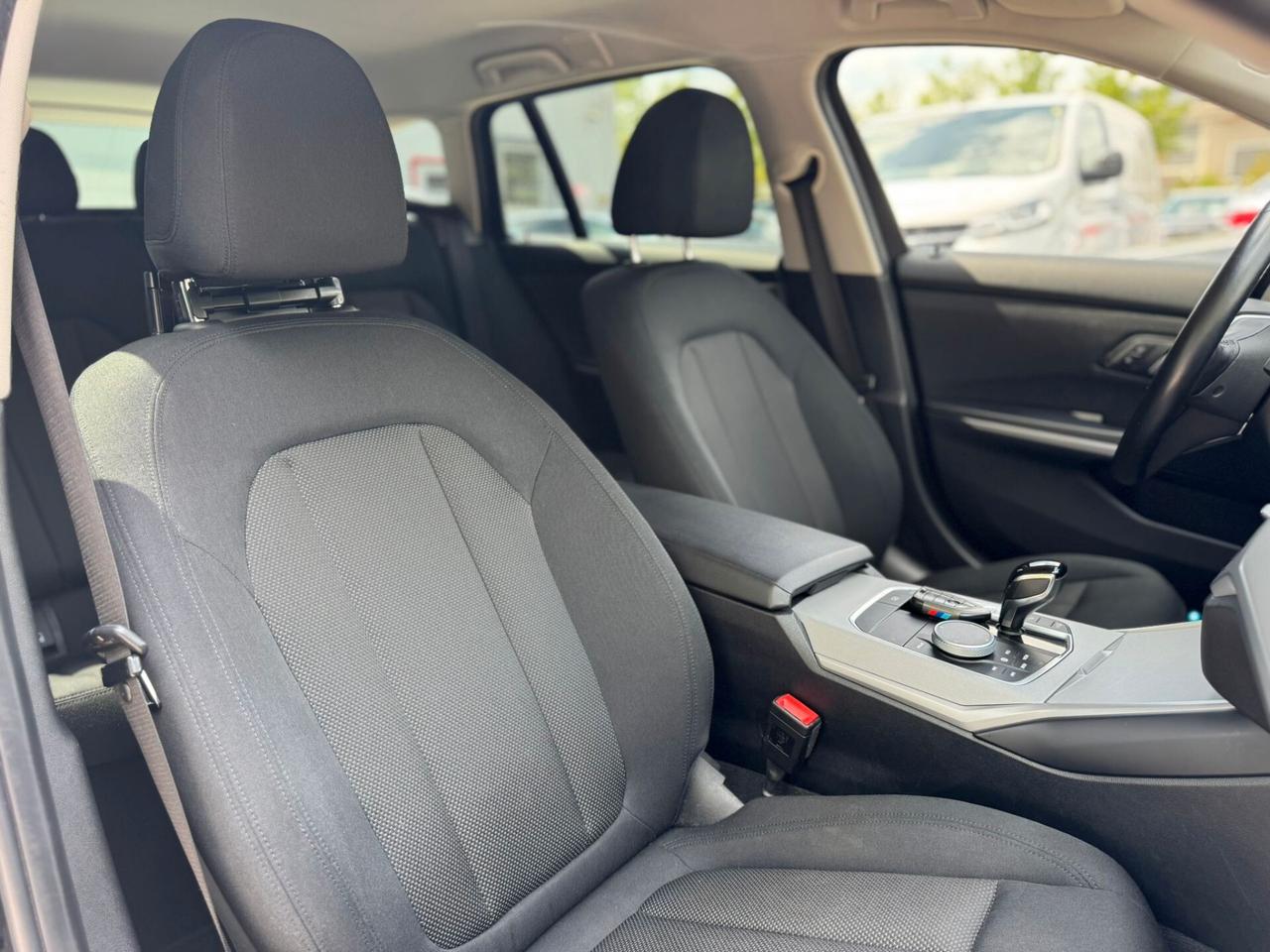 Bmw 318 320d 48V MHEV Business Advantage