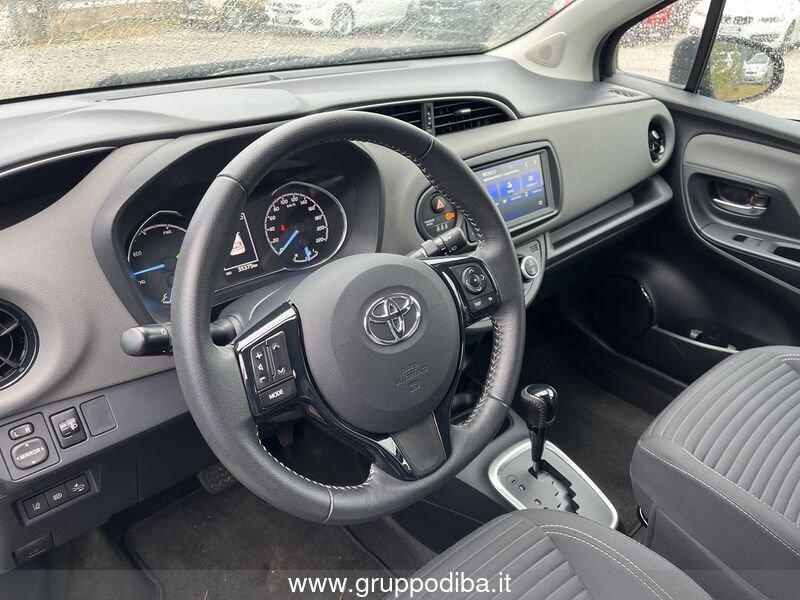 Toyota Yaris III 2017 5p Benzina 5p 1.5h Active my18