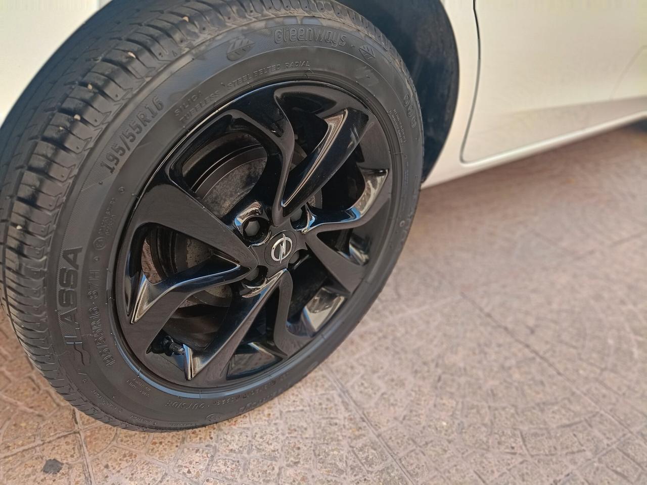 OPEL CORSA 1.4 GPL-UNIPRO-2017-Euro 8490
