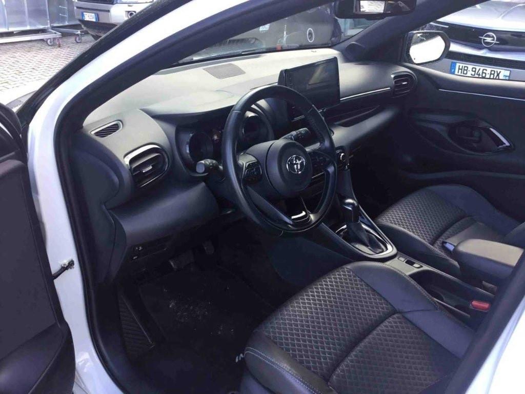 Toyota Yaris 1.5 Hybrid 5 porte Lounge