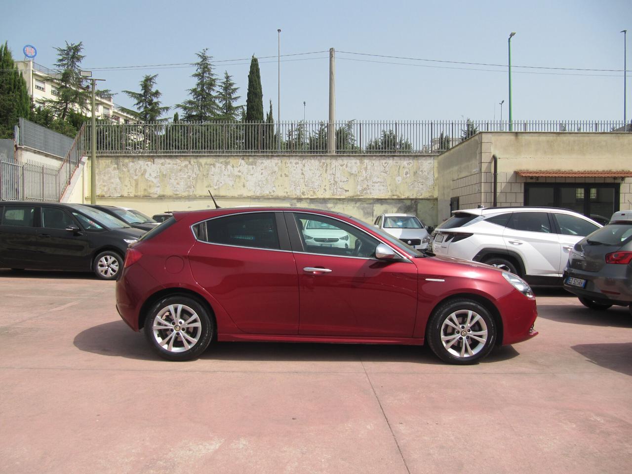 Alfa Romeo Giulietta 1.6 JTDm-2 105 CV Exclusive