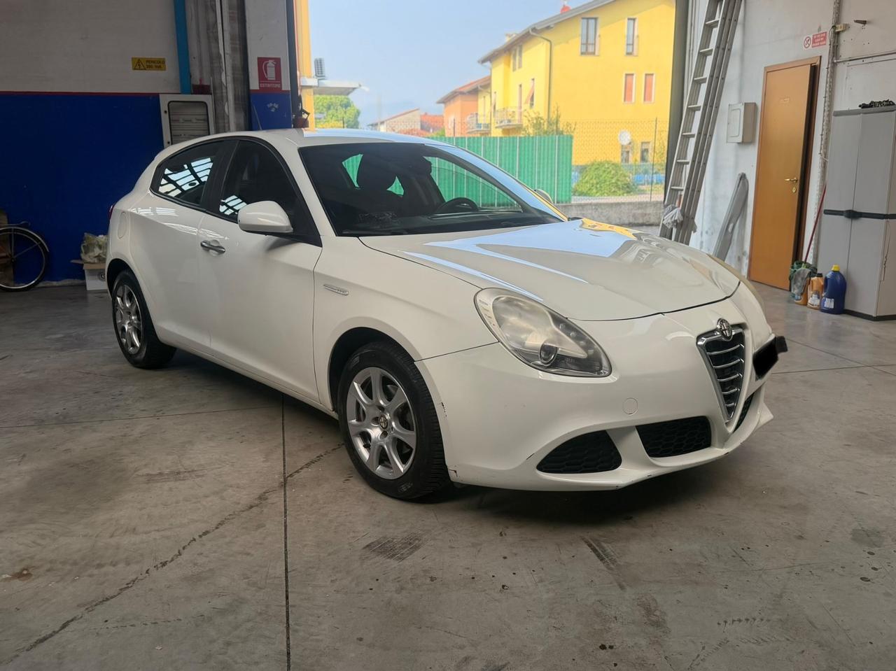 Alfa Romeo Giulietta 1.6 JTDm-2 105 CV Progression