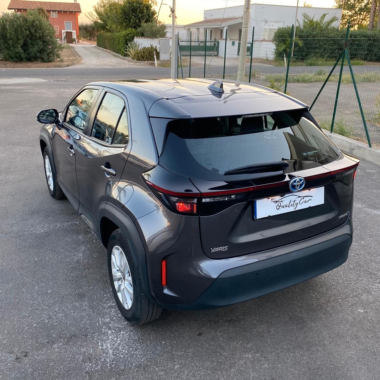 Toyota Yaris Cross 1.5 Hybrid 5p. E-CVT Business