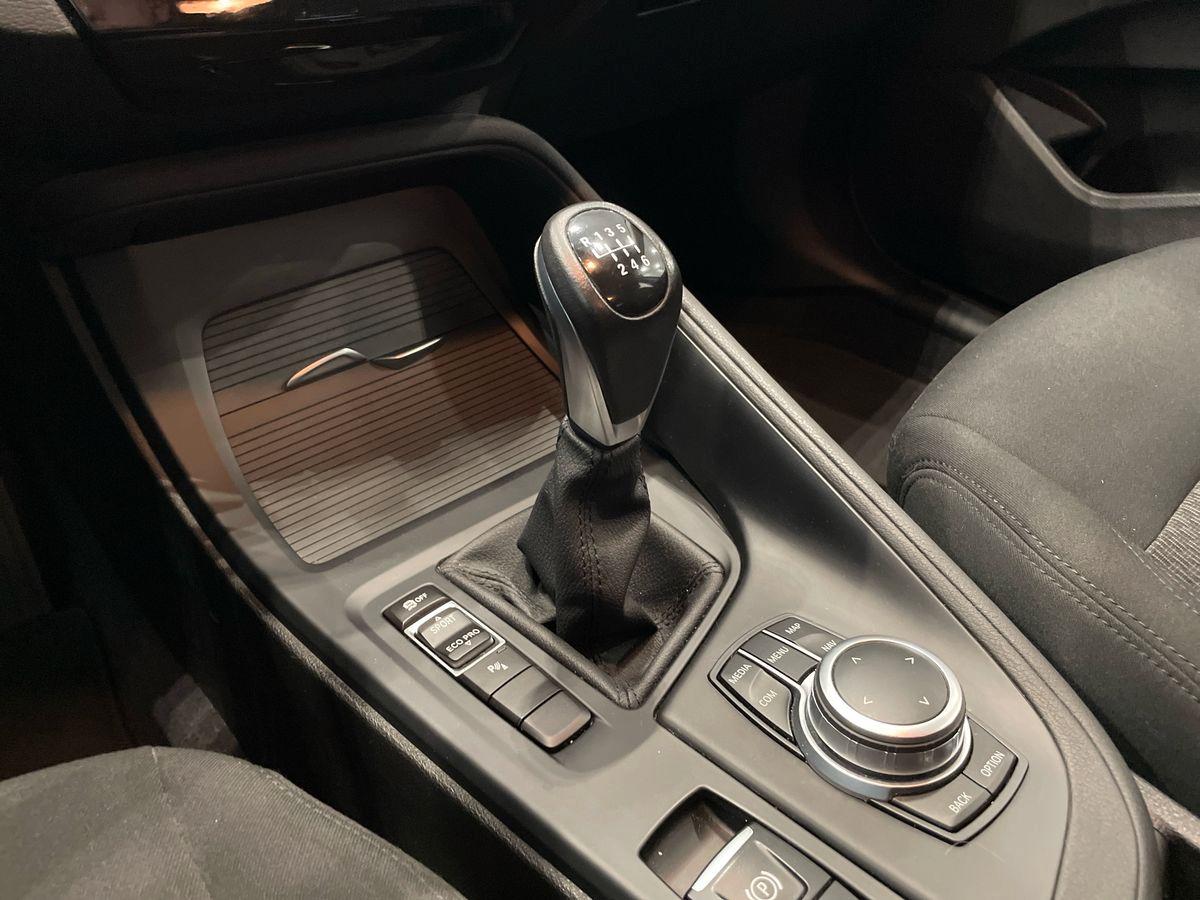 BMW X1 F48 2019 - X1 sdrive16d Advantage