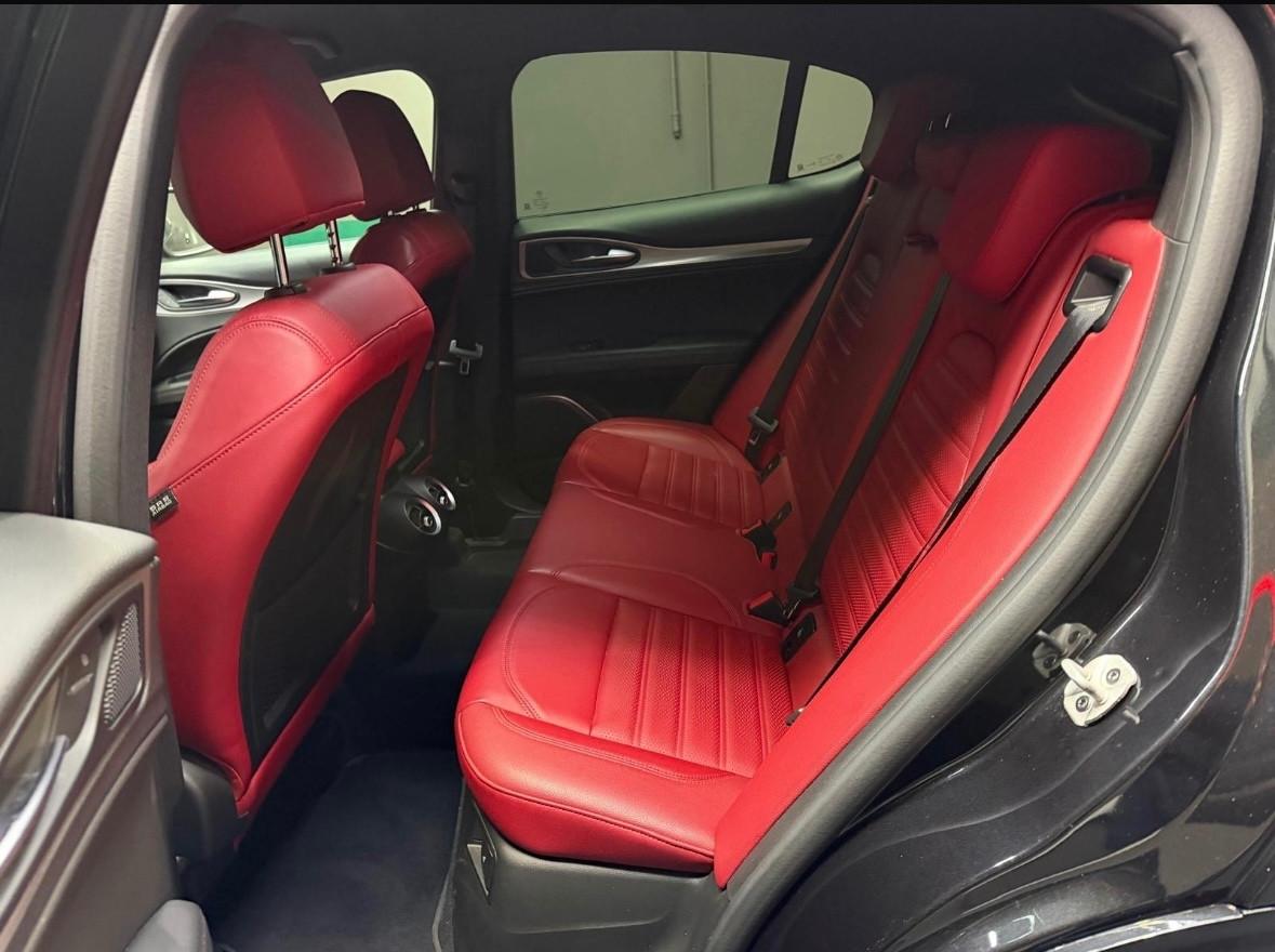 Alfa Romeo Stelvio 2.2 Turbodiesel 210 CV AT8 Q4 Veloce