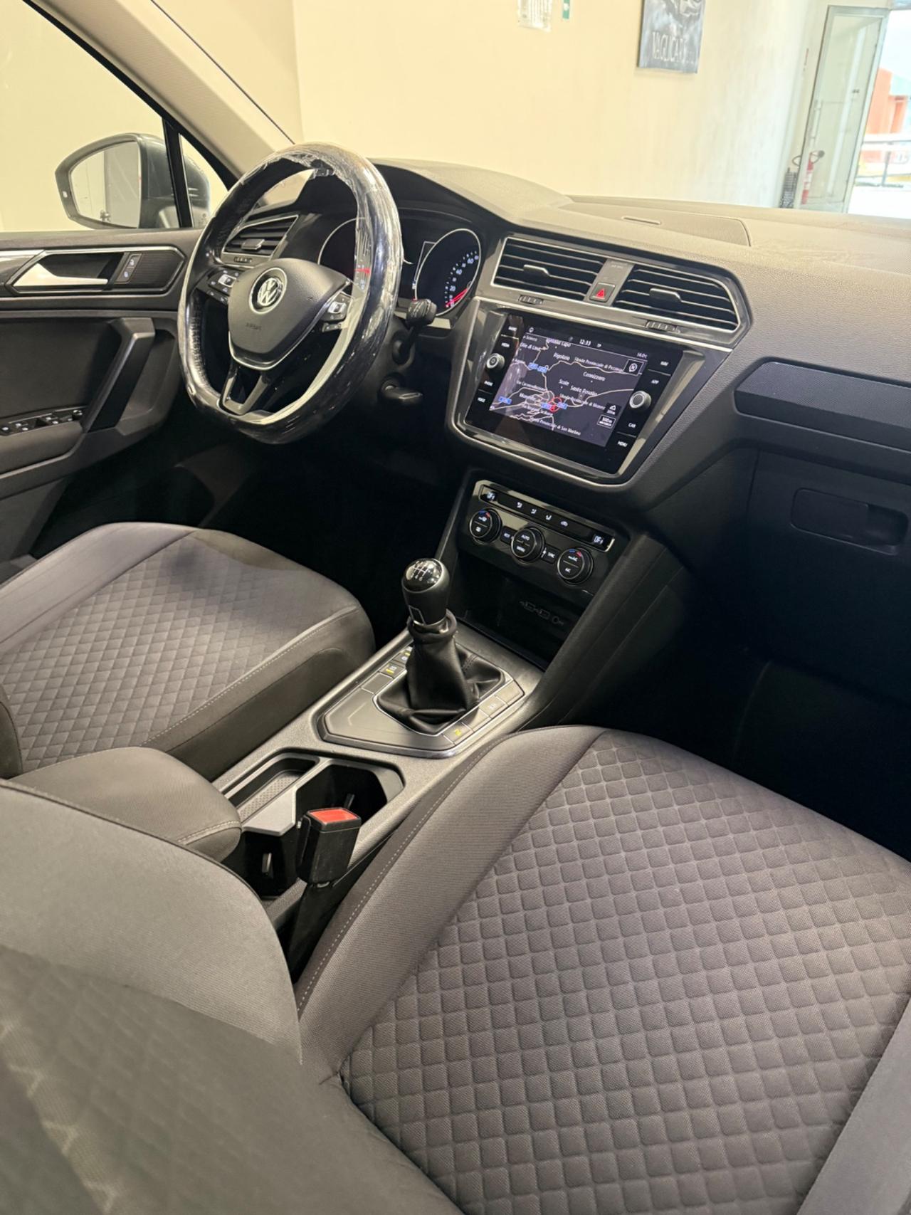 Volkswagen Tiguan 2.0 TDI SCR Sport BlueMotion Technology