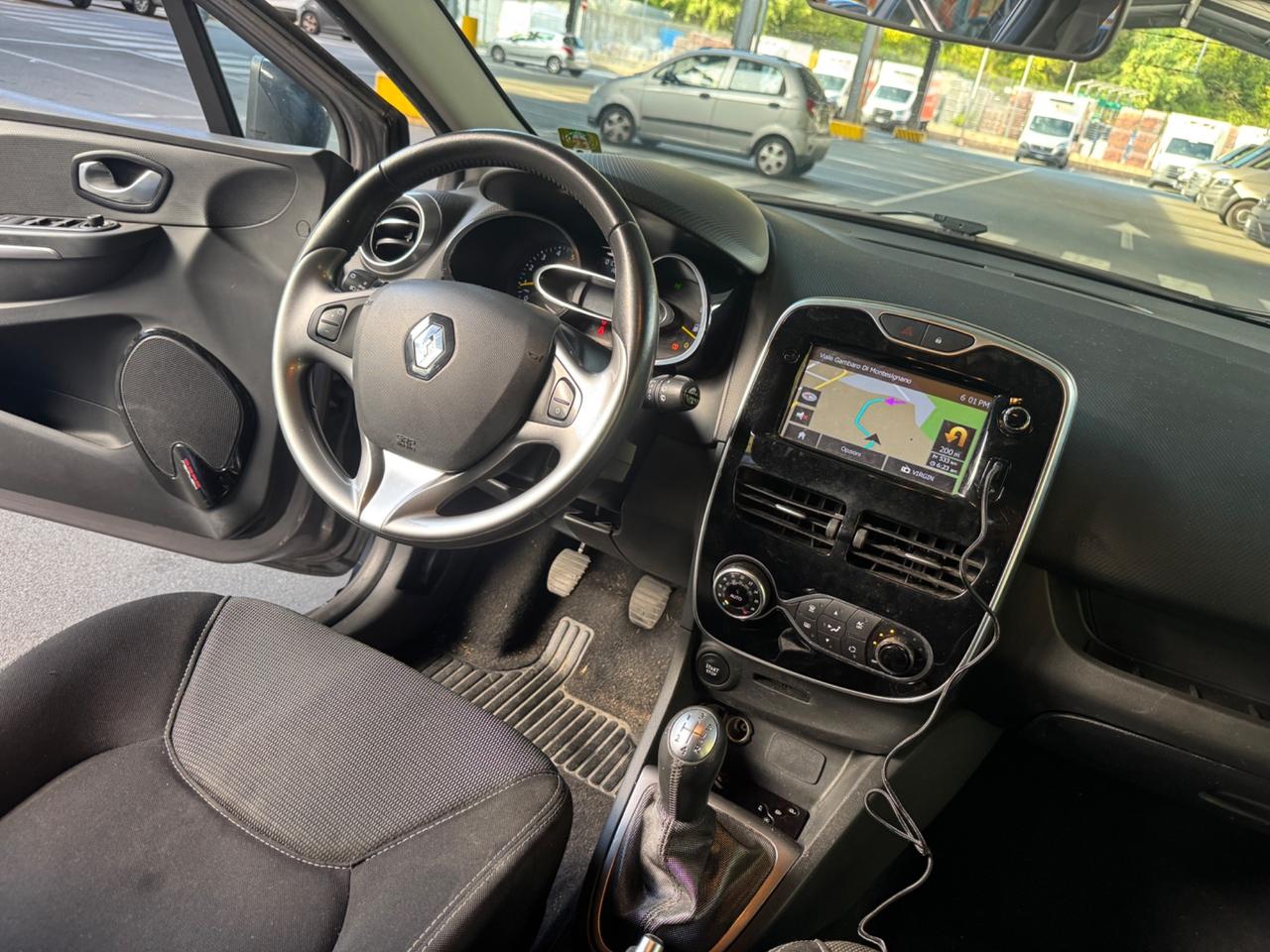 Renault Clio 1.5 dCi 8V 90CV Full optional 2015