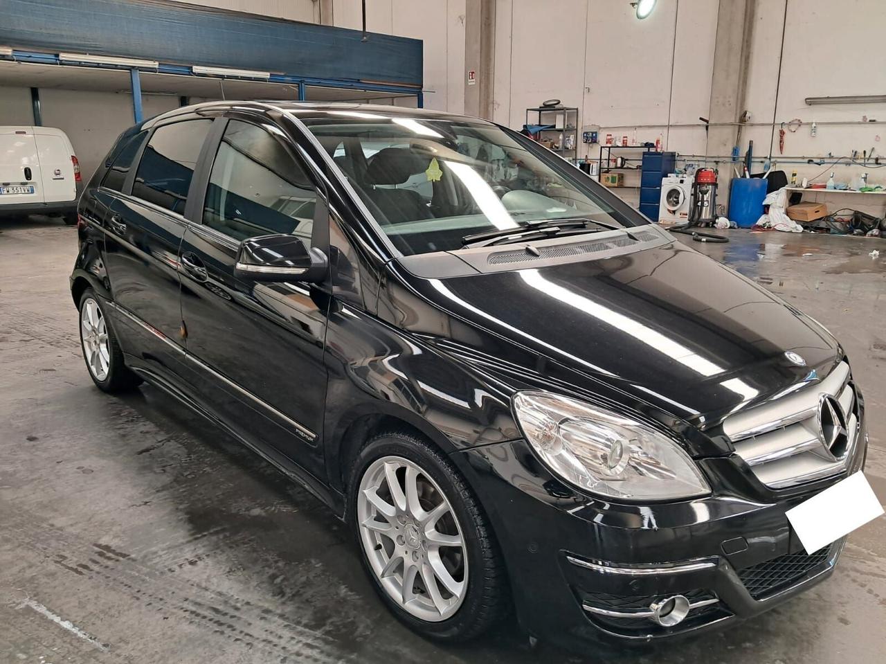 Mercedes-benz B 200 CDI Premium