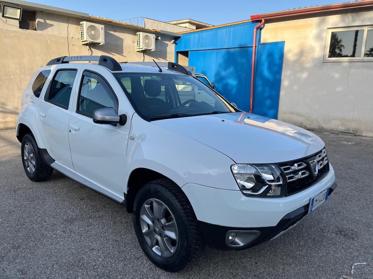 Dacia duster-1.5 dci-full- 12/2013