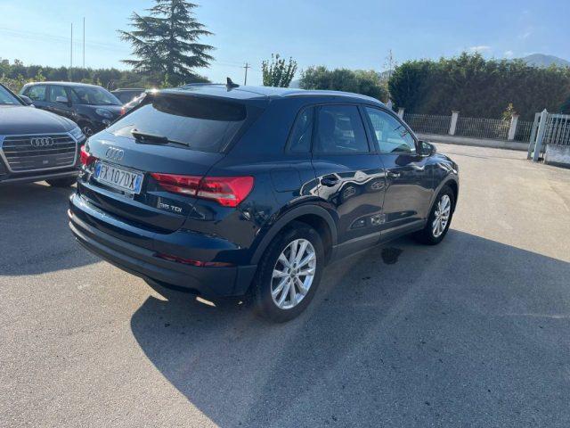 AUDI Q3 2.0 TDI 150 CV Business