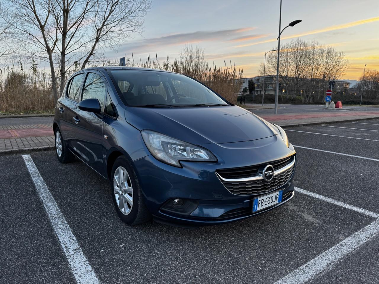Opel Corsa 1.4 90CV GPL Tech 5 porte b-Color