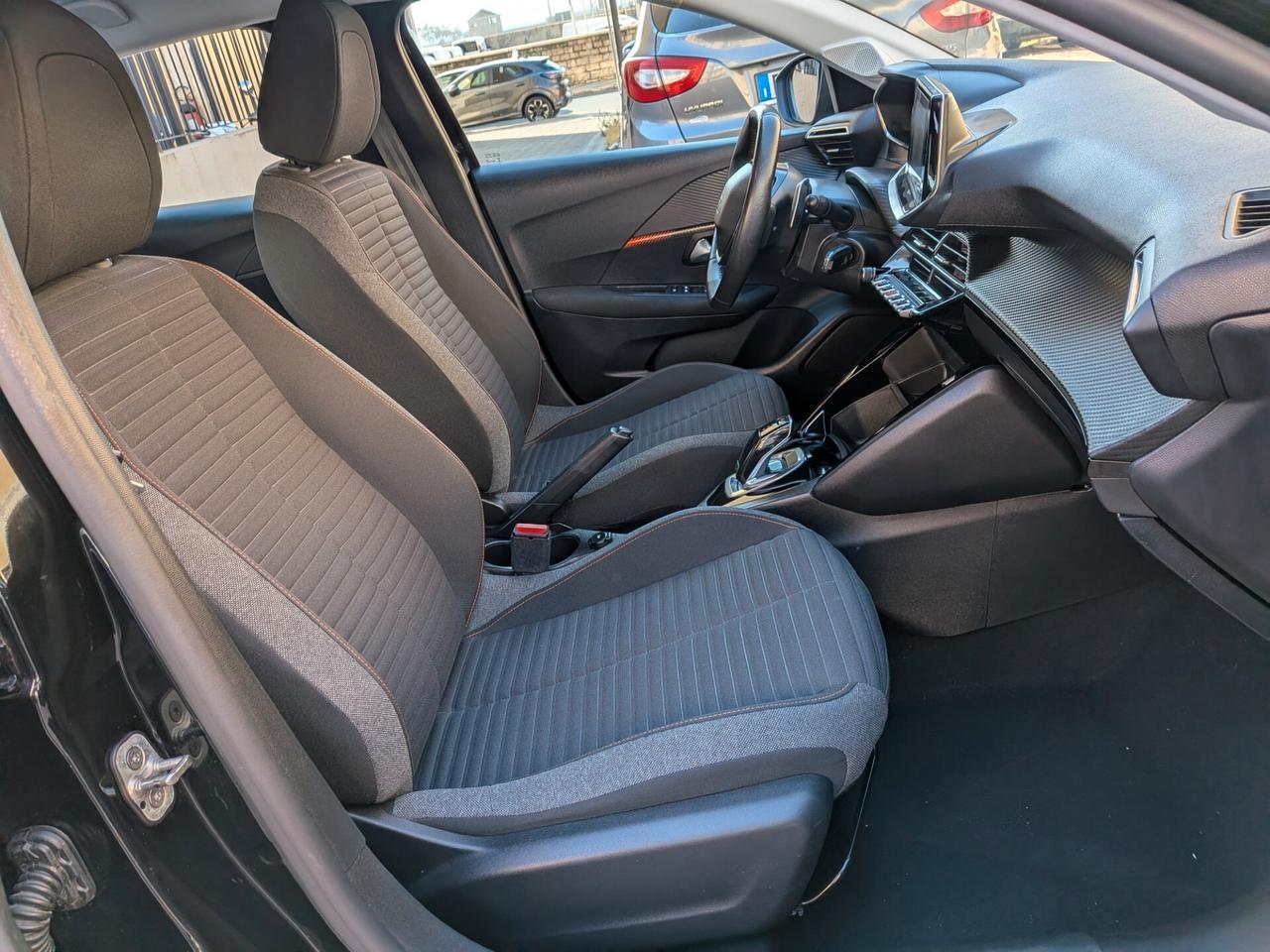 Peugeot 208 PureTech 100 Stop&Start EAT8 5 porte Active Pack