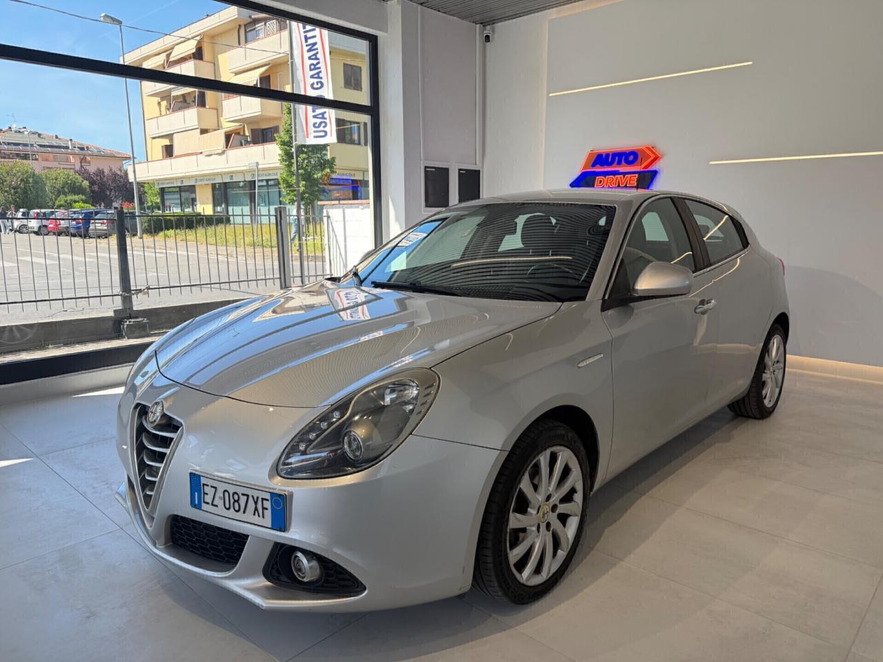 Alfa Romeo Giulietta 1.6 JTDm-2 105 CV Exclusive
