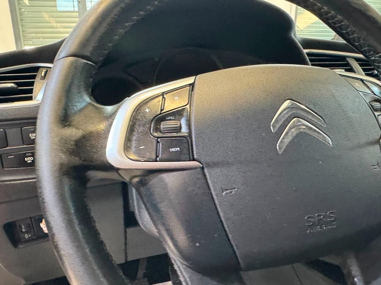 Peugeot 308 1.6 e-HDi 115CV Stop&Start CC Allure
