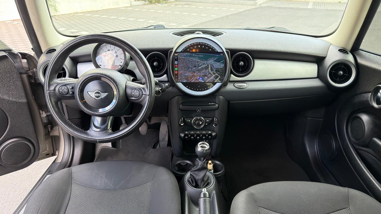 MINI COOPER 1.6 BENZINA 122CV FULL RESTYLING