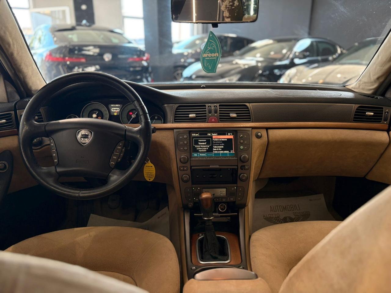Lancia Thesis 2.4 JTD Emblema