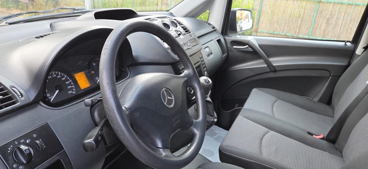 Mercedes-benz Vito 2.2 113 CDI Kombi Crew Long