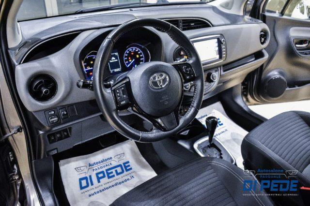 TOYOTA Yaris 1.5 Hybrid 5 porte Business