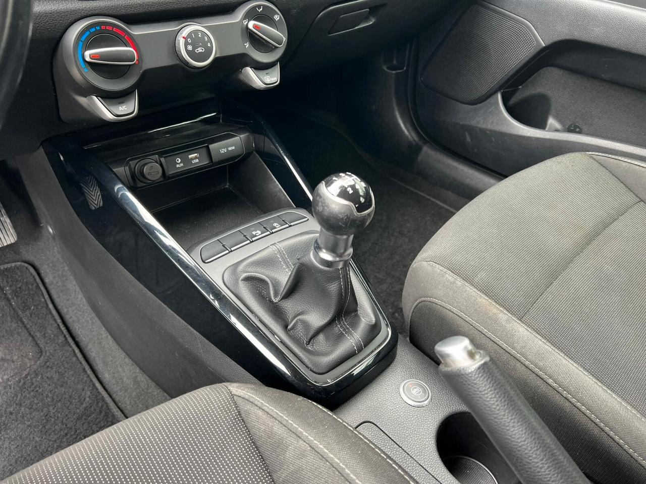 KIA RIO 1.2 MPI 84CV 2020!!! GPLDI CASA MADRE!!!