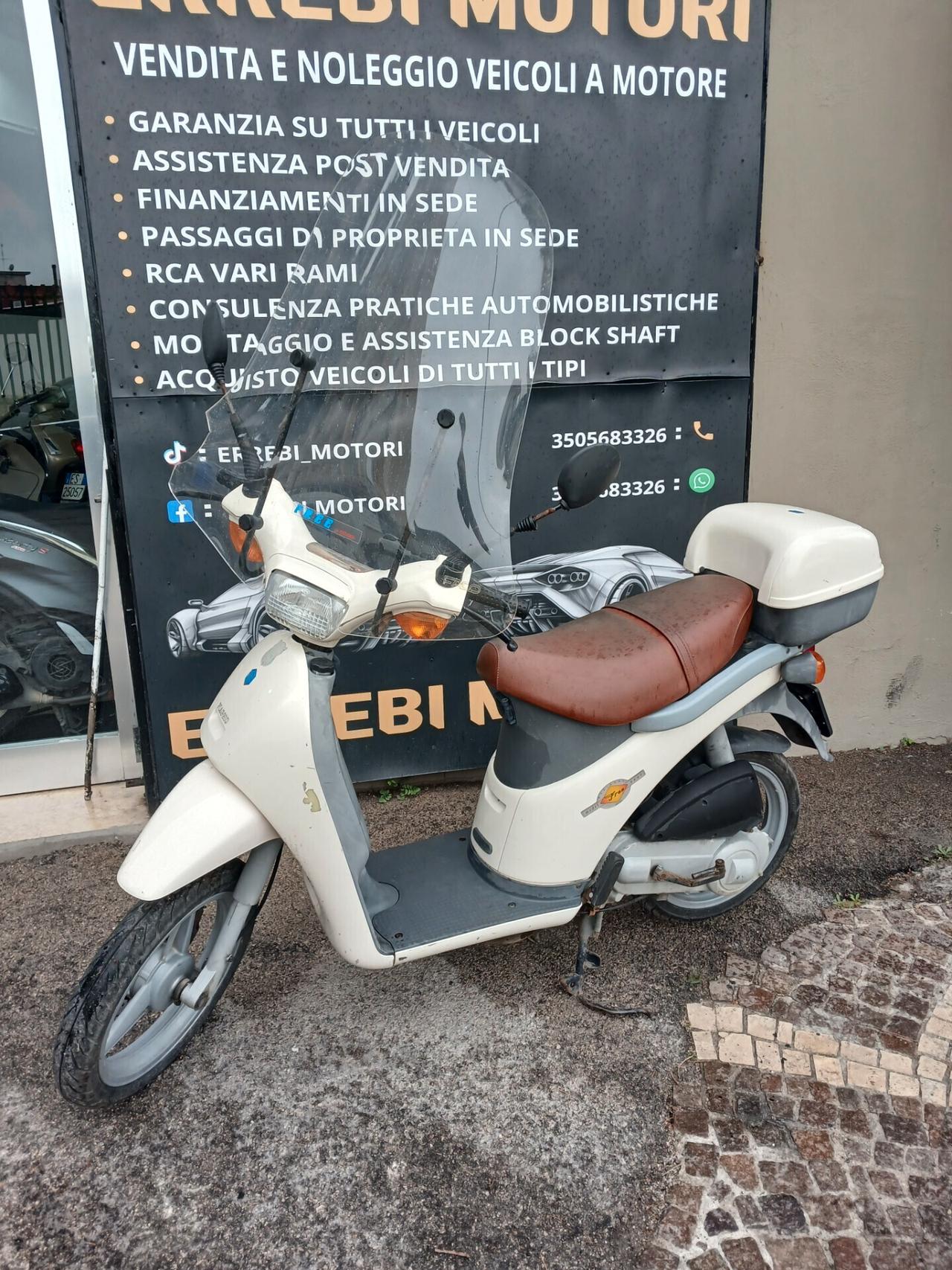 Piaggio Free 50