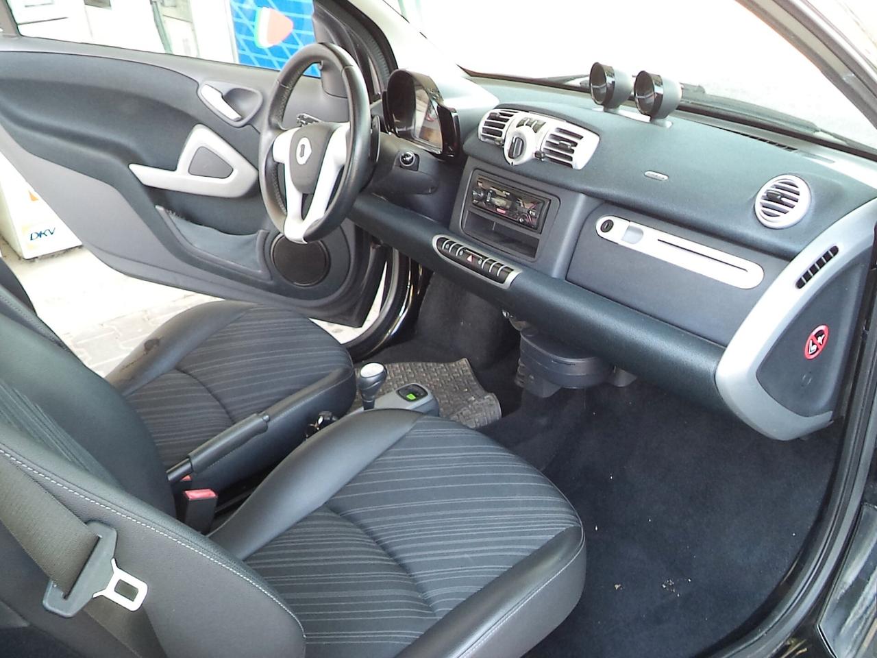 Smart ForTwo 1000 52 kW MHD coupé pulse