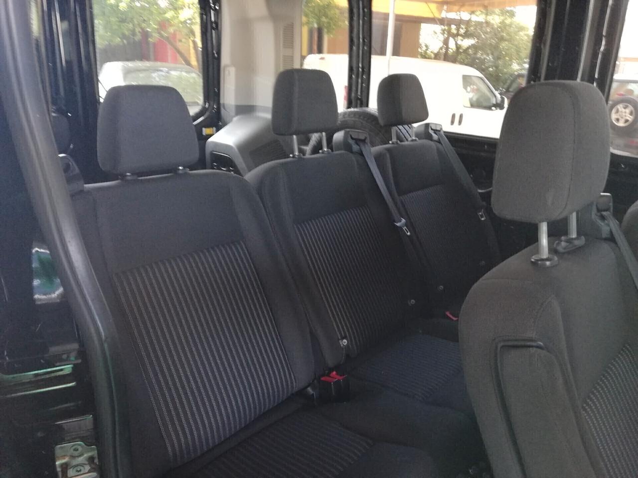 Ford Transit 350 2.0TDCi EcoBlue 130CV PL-TM Combi Titanium
