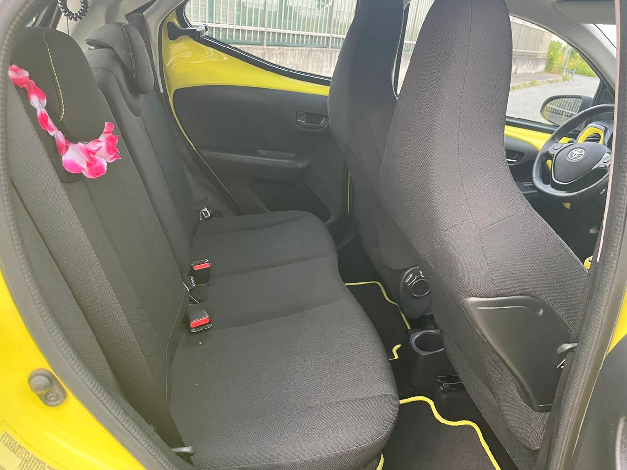 Toyota Aygo 1.0 BENZ SOLO 79K KM