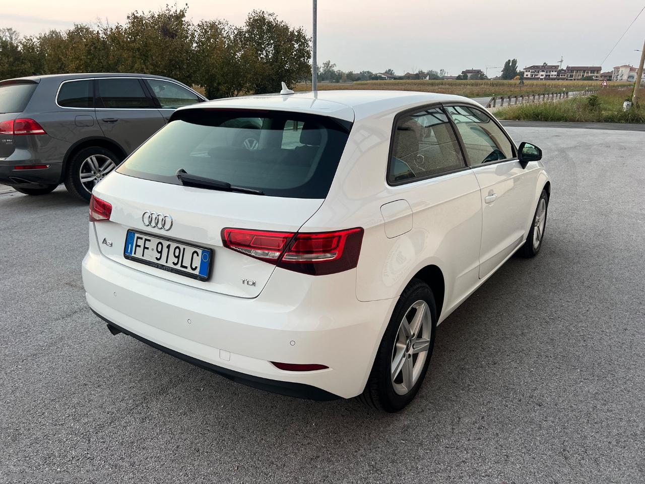 AUDI A3 1.6 TDI Business 3 PORTE LED NAVI