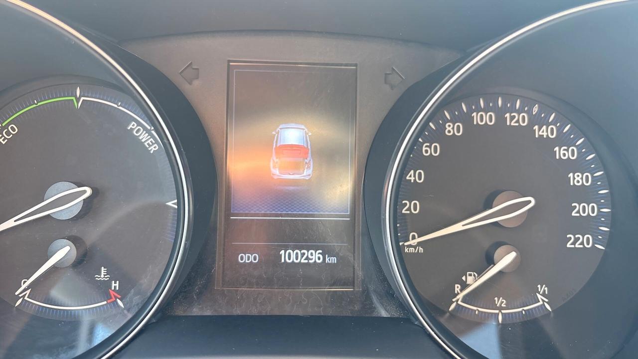 Toyota C-HR 1.8 Hybrid E-CVT Business